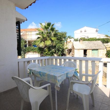Apartments By The Sea Rukavac, Vis - 2478 Rukavac  Ngoại thất bức ảnh